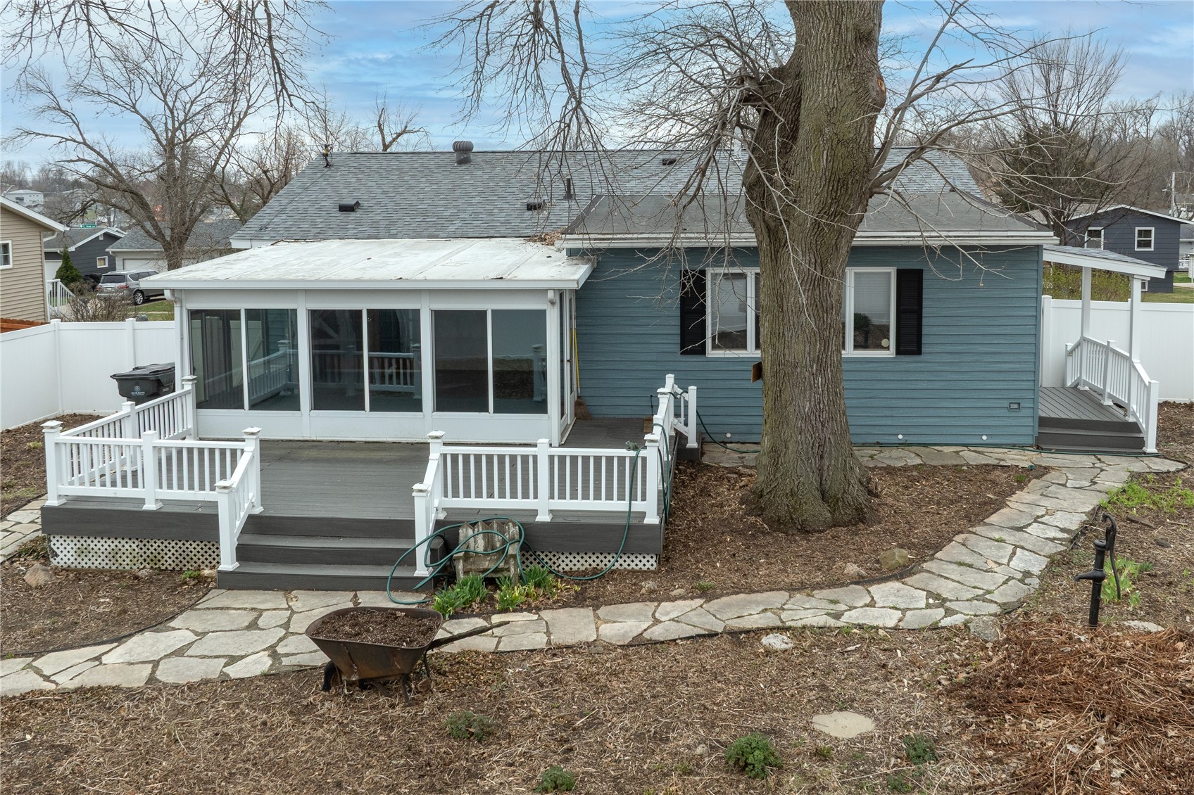 3500 Sunnydale Street NW Cedar Rapids IA 52405