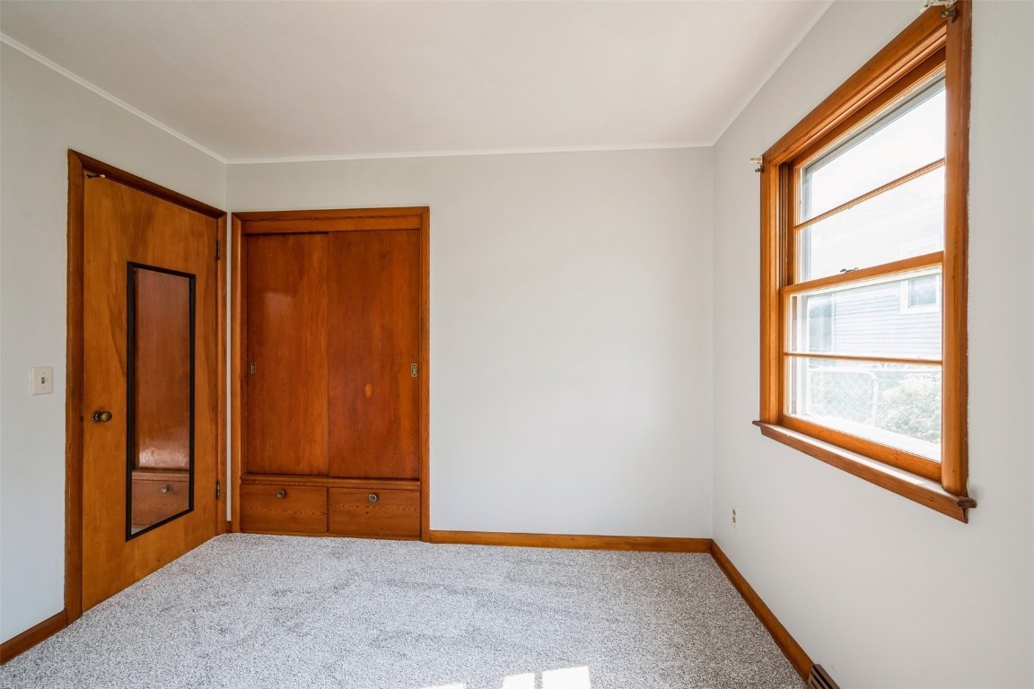 1268 Center Street NE Cedar Rapids IA 52402