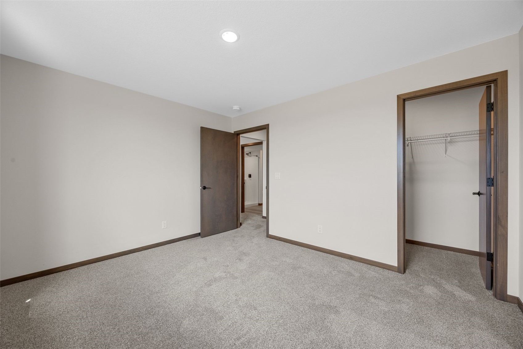 3009 Prairielight Court Hiawatha IA 52233