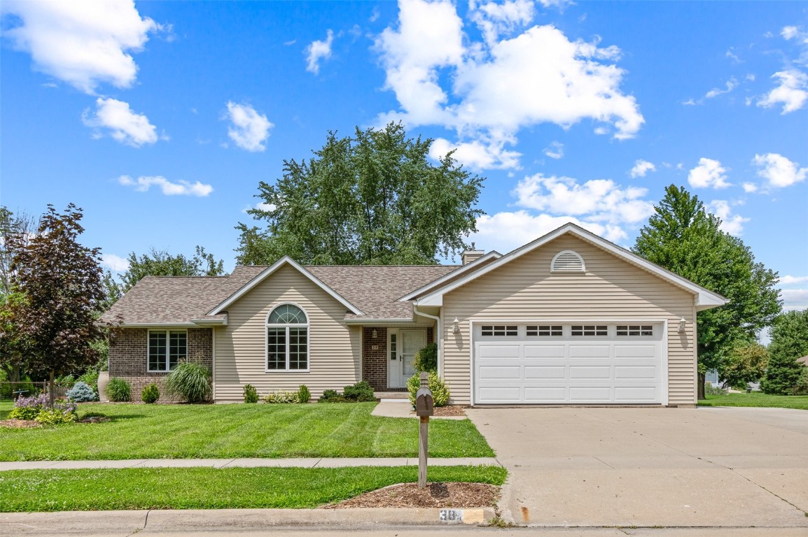 38 Durango Place Iowa City IA 52245