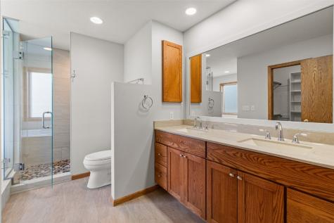 38 Durango Place Iowa City IA 52245