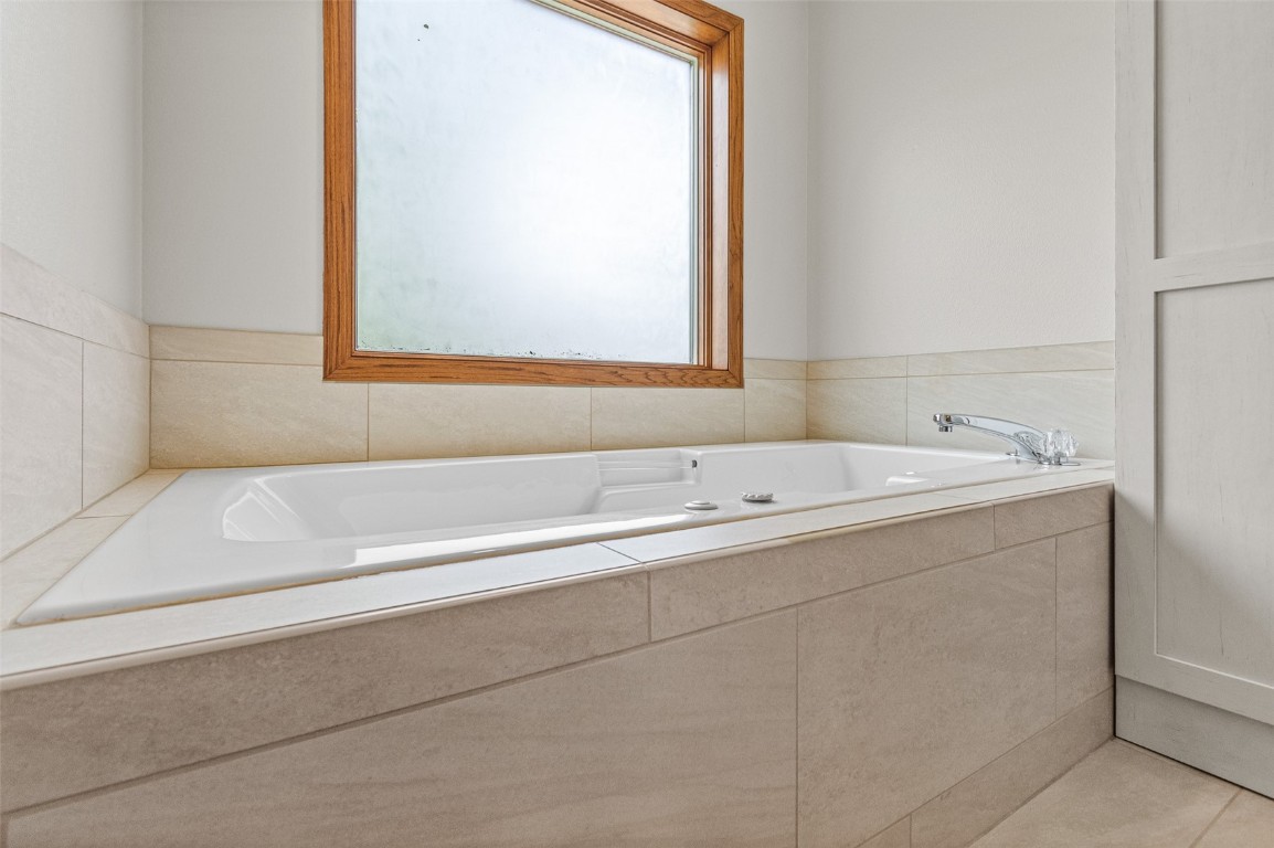 38 Durango Place Iowa City IA 52245