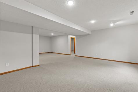 38 Durango Place Iowa City IA 52245