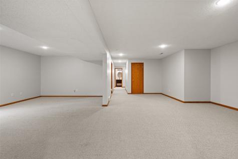 38 Durango Place Iowa City IA 52245