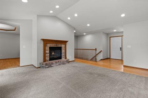 38 Durango Place Iowa City IA 52245