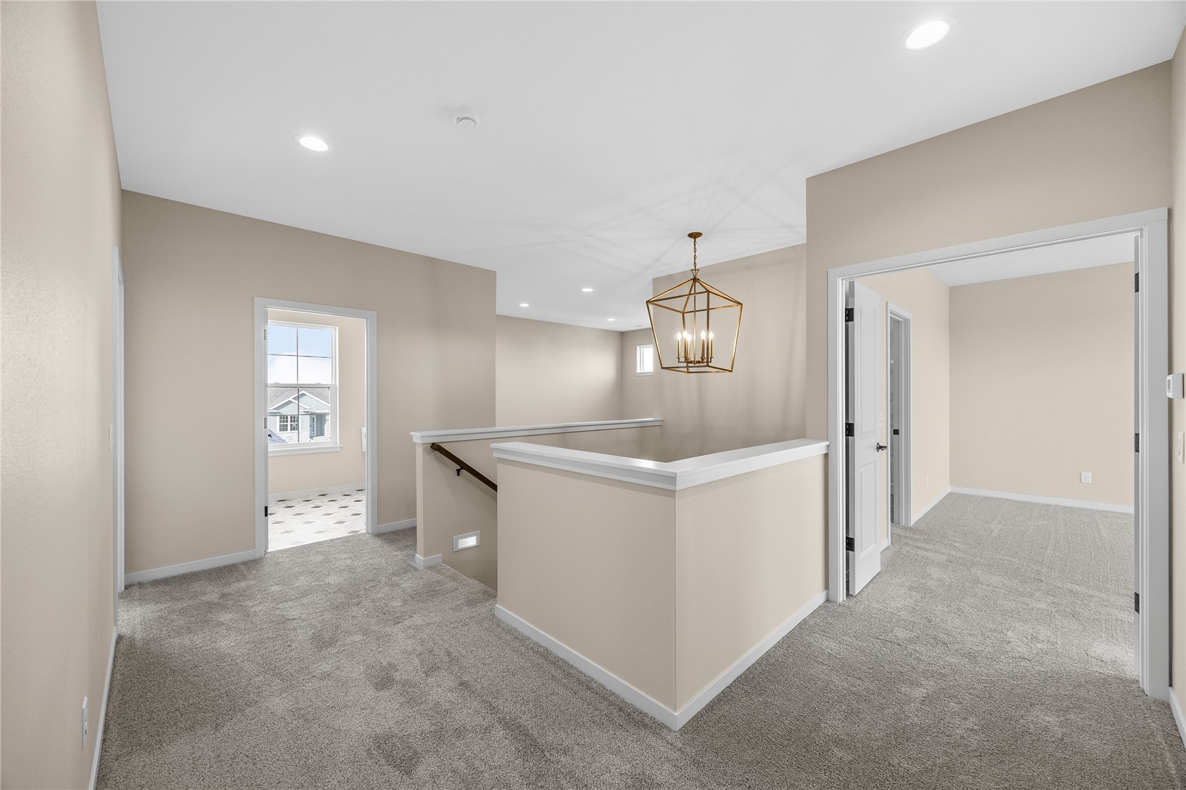 2048 20th Street NW Cedar Rapids IA 52405