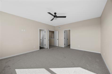 2048 20th Street NW Cedar Rapids IA 52405