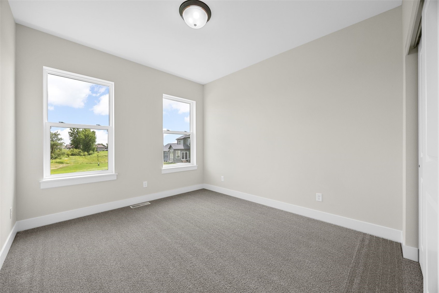 1985 Royal Oak Ridge Road Marion IA 52302