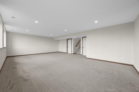 1985 Royal Oak Ridge Road Marion IA 52302