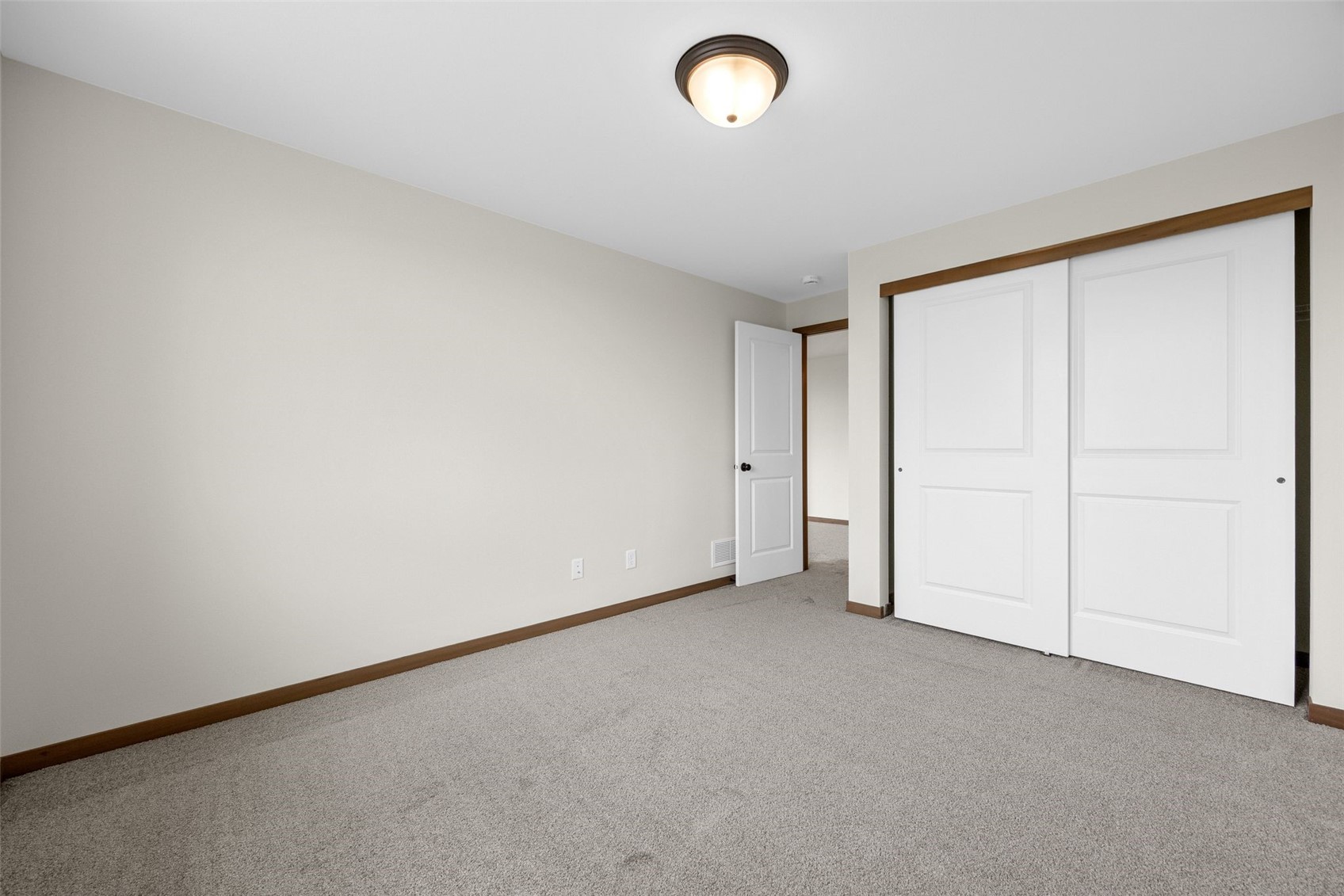 1985 Royal Oak Ridge Road Marion IA 52302