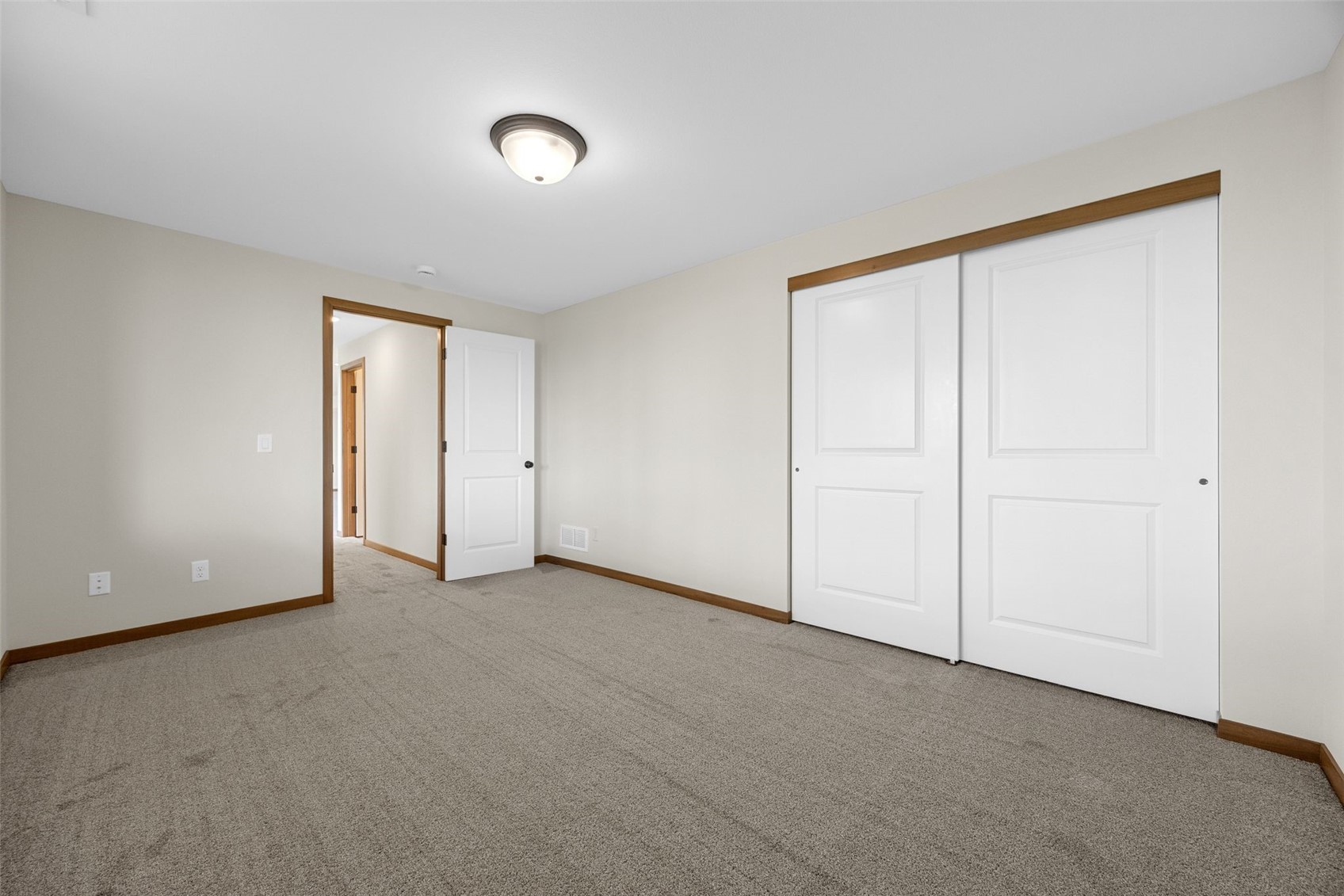 1985 Royal Oak Ridge Road Marion IA 52302