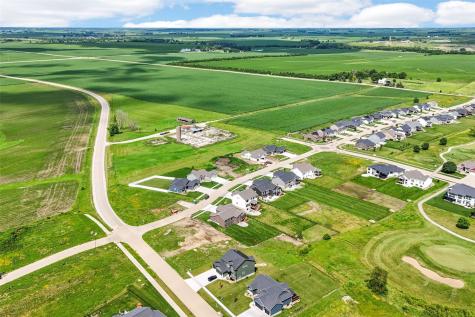 1985 Royal Oak Ridge Road Marion IA 52302