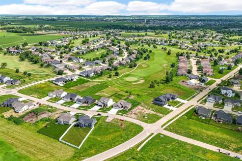 1985 Royal Oak Ridge Road Marion IA 52302