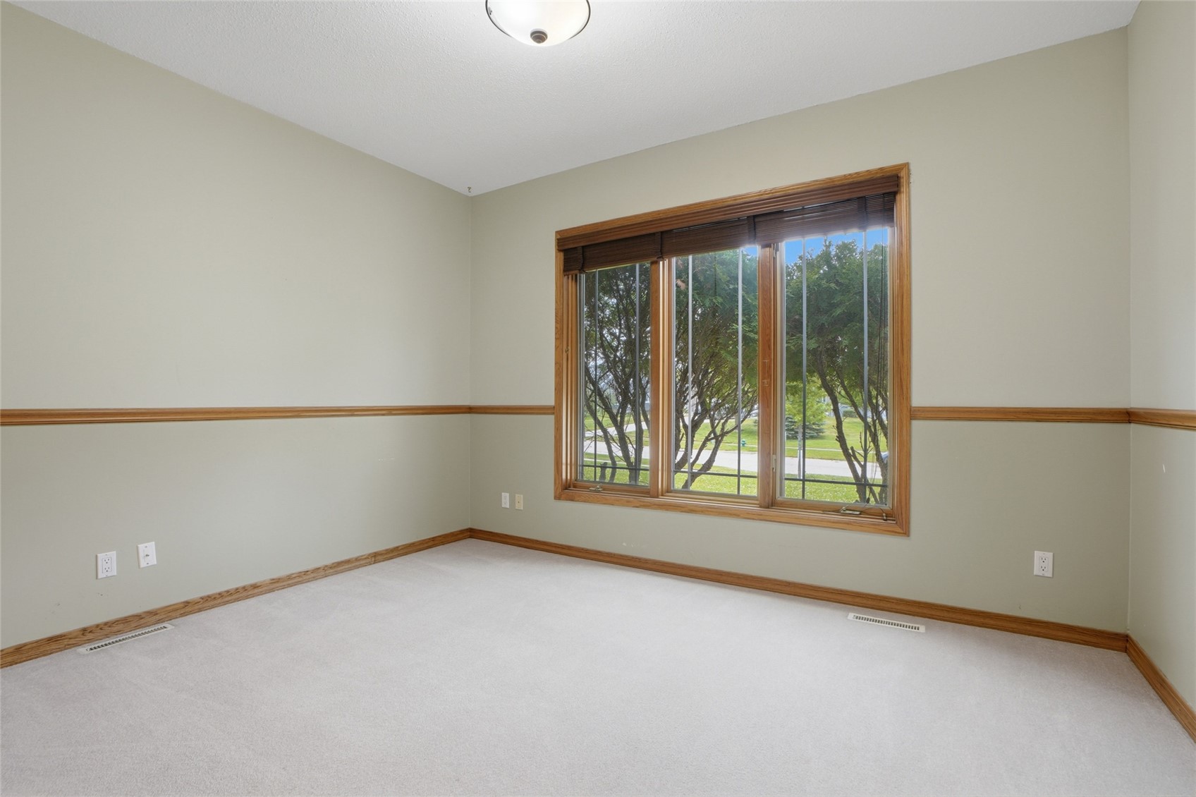 7012 Deer Horn Trail NE Cedar Rapids IA 52411