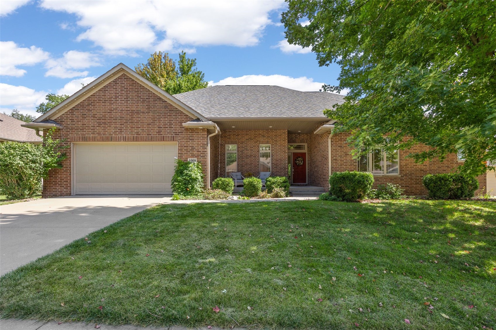 1008 Tamarack Trail Iowa City IA 52245