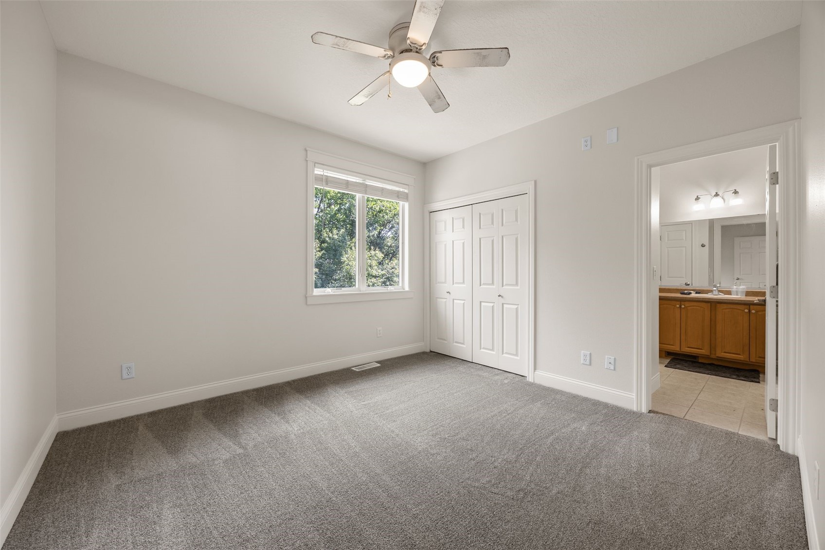 1008 Tamarack Trail Iowa City IA 52245
