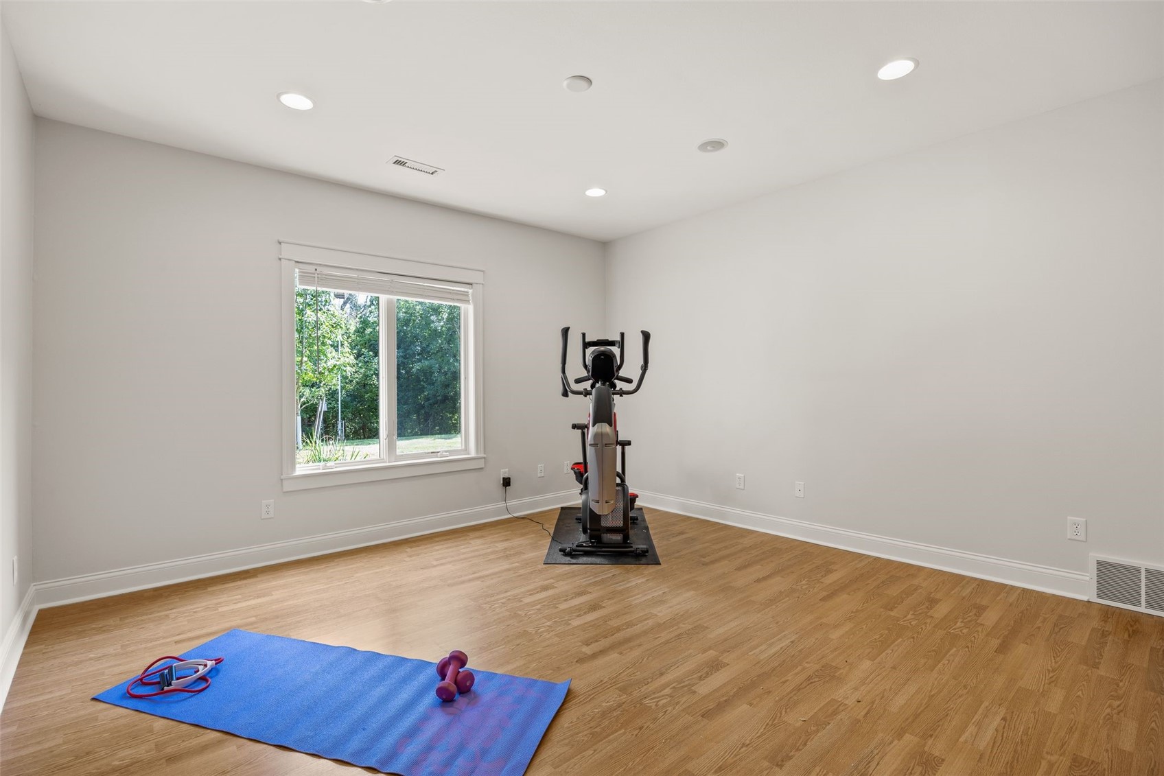 1008 Tamarack Trail Iowa City IA 52245