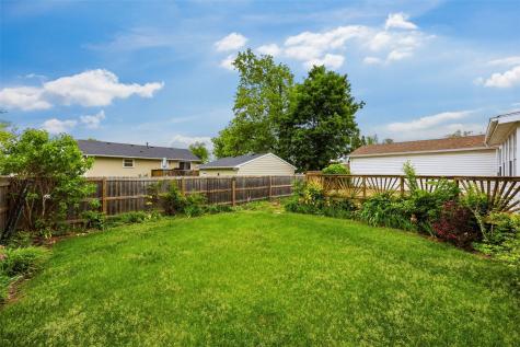 6715 Inwood Lane NE Cedar Rapids IA 52402