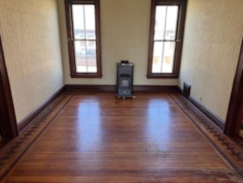 1007 7th Street Grundy Center IA 50638