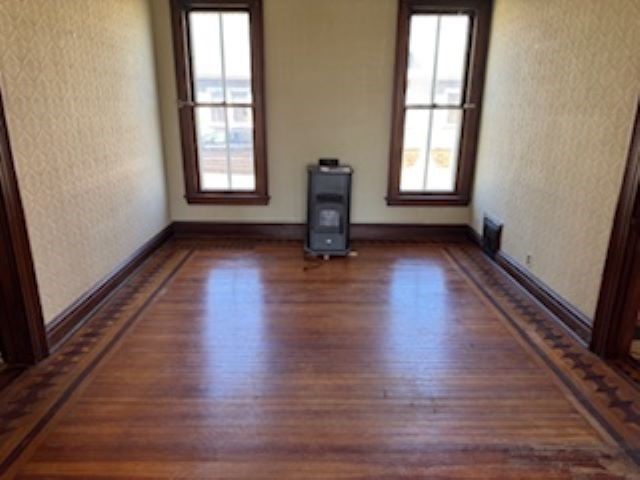 1007 7th Street Grundy Center IA 50638
