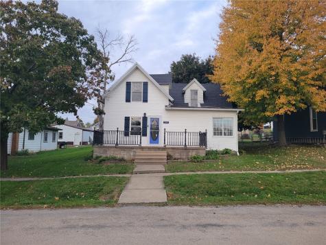 214 Center Street Shoal Oxford IA 52322