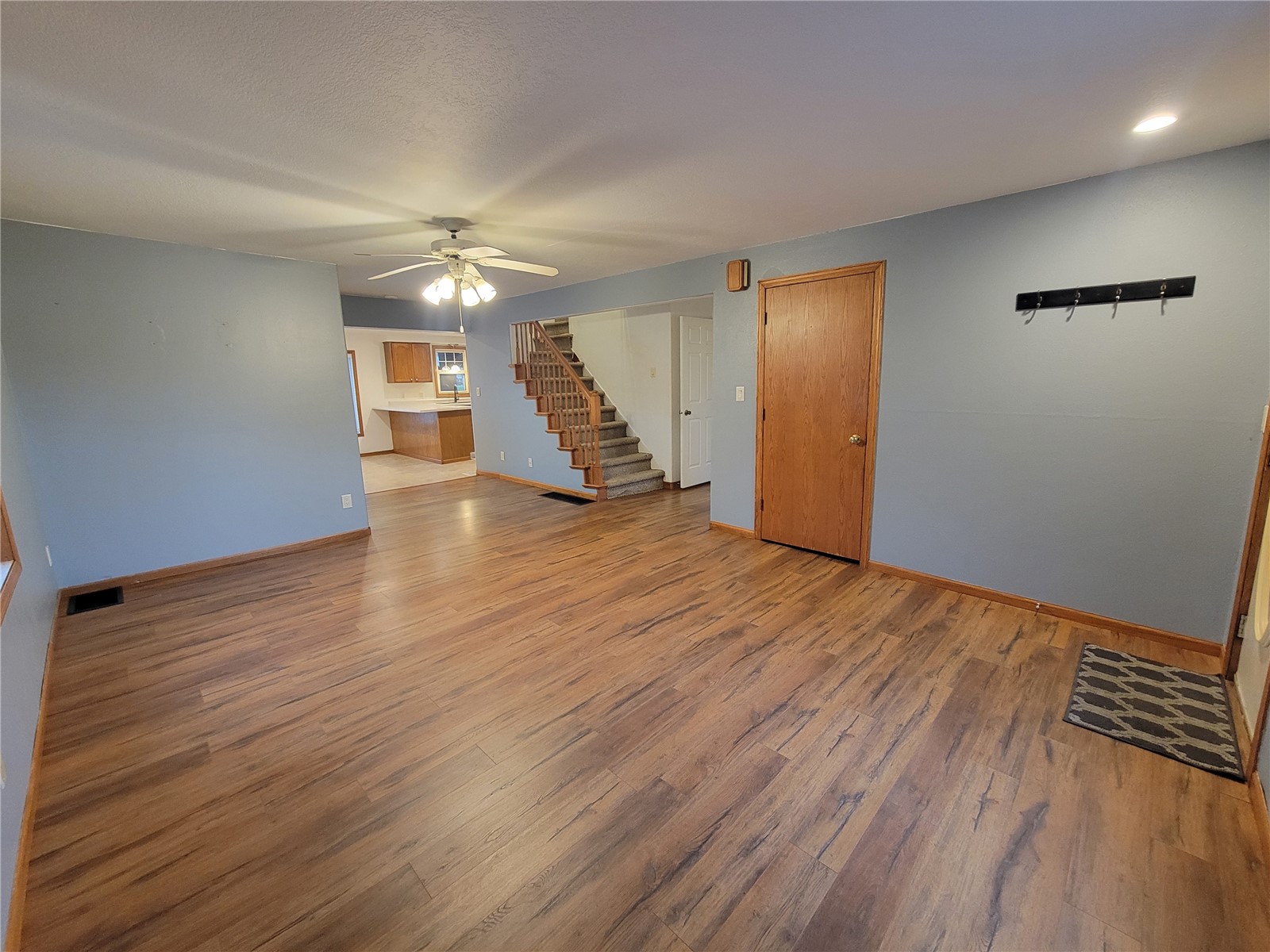 214 Center Street Shoal Oxford IA 52322