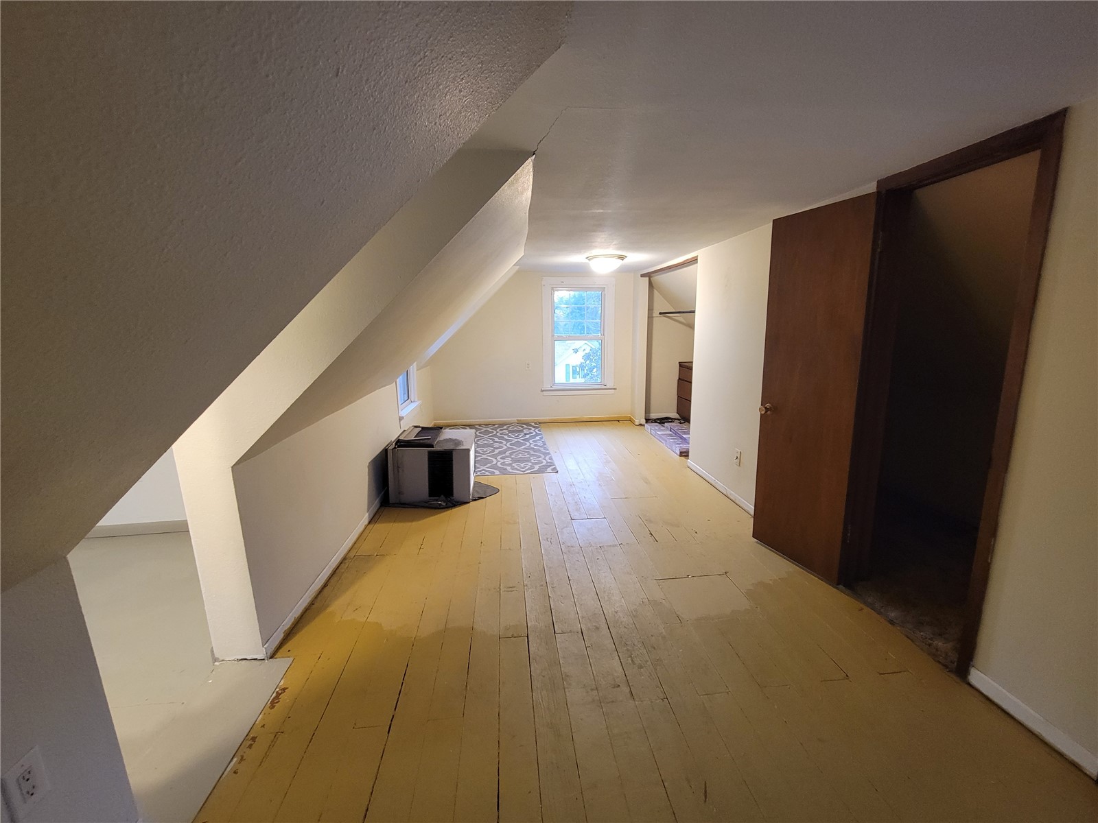 214 Center Street Shoal Oxford IA 52322