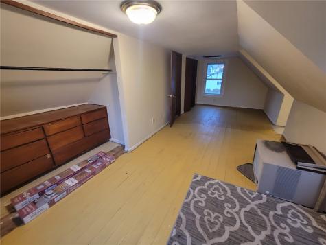 214 Center Street Shoal Oxford IA 52322