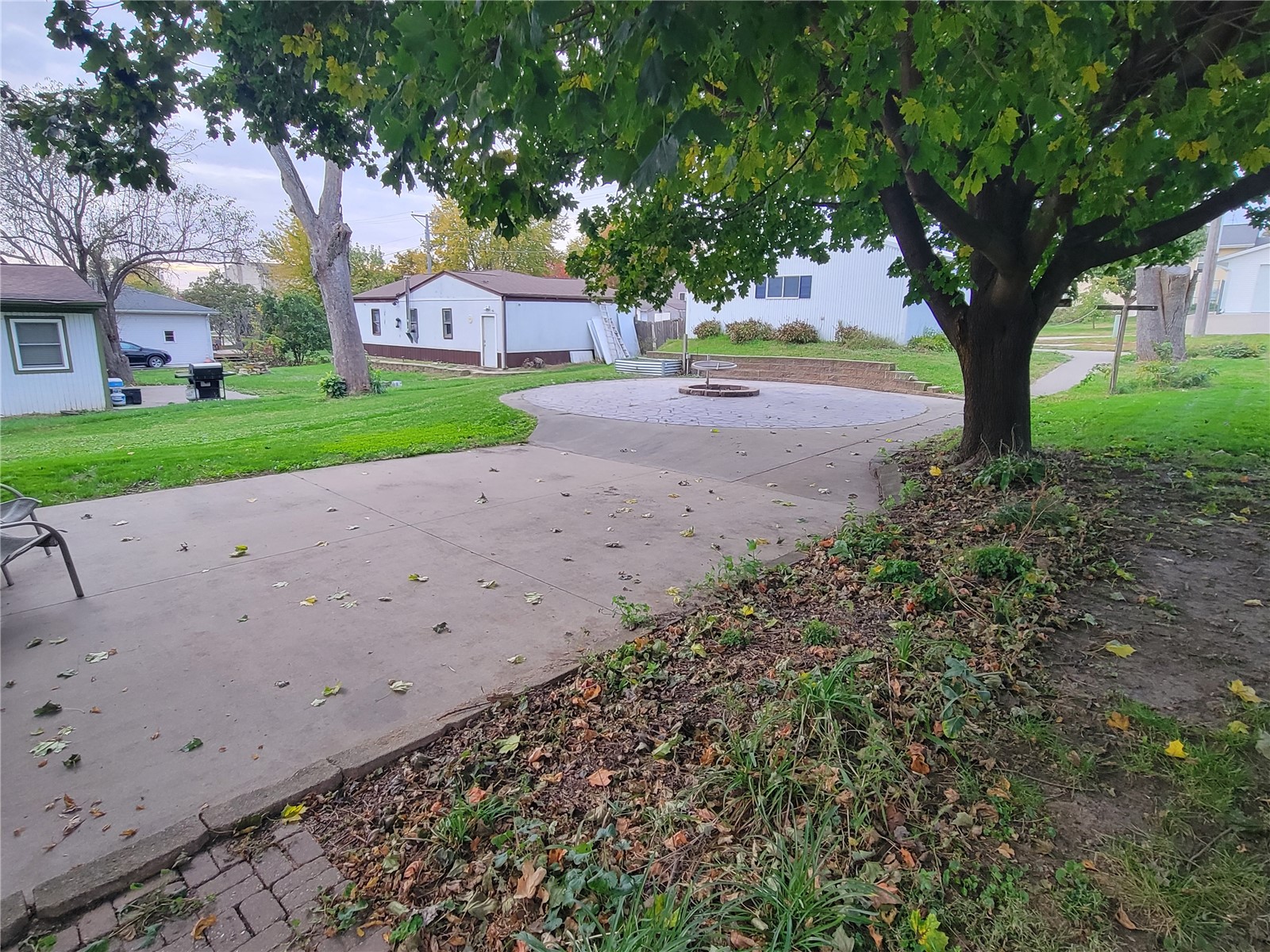 214 Center Street Shoal Oxford IA 52322
