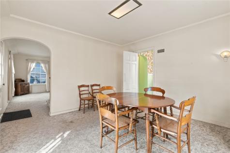 2635 Bever Avenue SE Cedar Rapids IA 52403