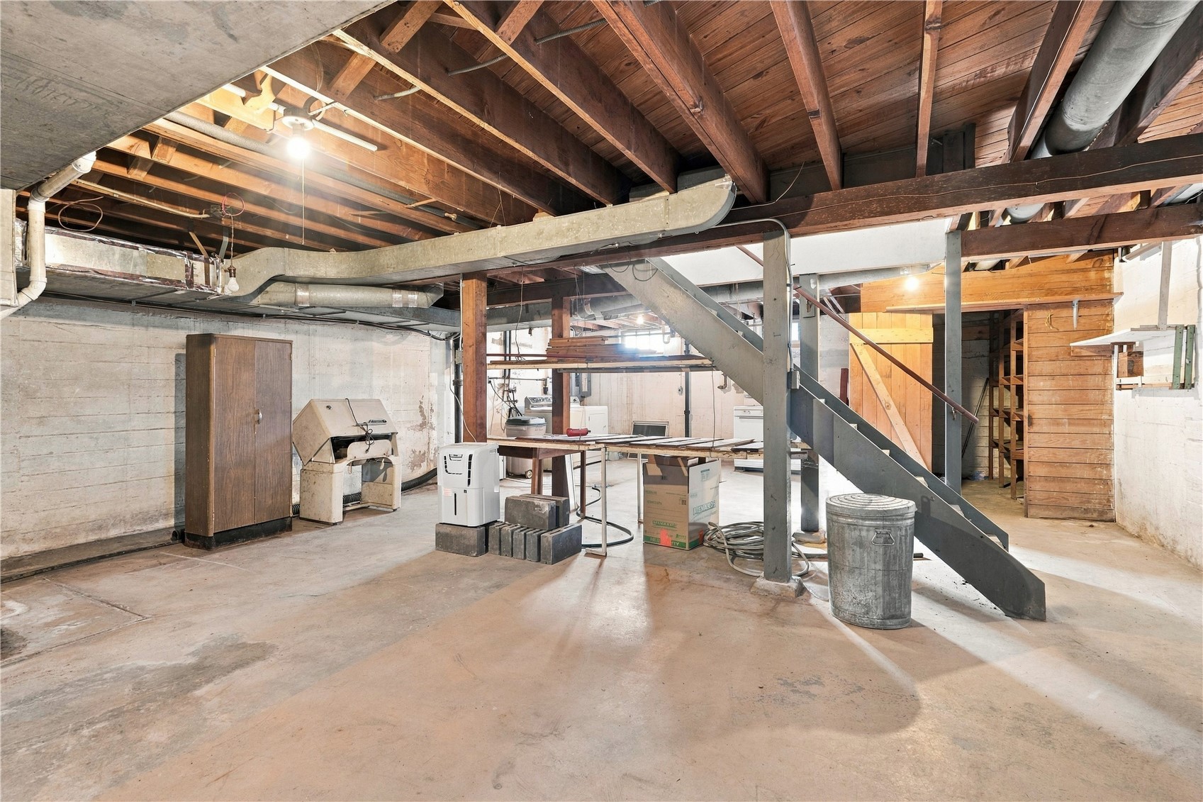 2635 Bever Avenue SE Cedar Rapids IA 52403