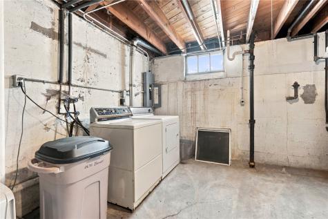 2635 Bever Avenue SE Cedar Rapids IA 52403