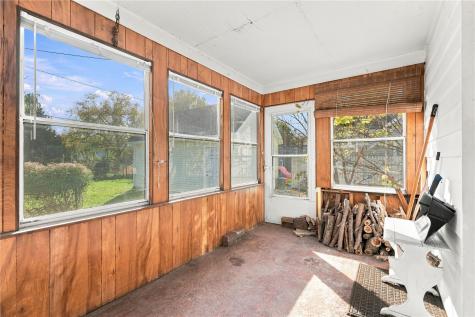 2635 Bever Avenue SE Cedar Rapids IA 52403