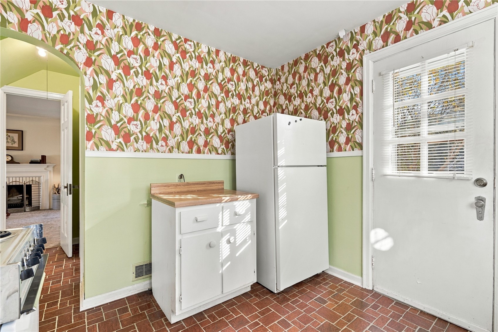 2635 Bever Avenue SE Cedar Rapids IA 52403