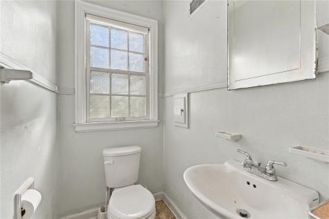 2635 Bever Avenue SE Cedar Rapids IA 52403
