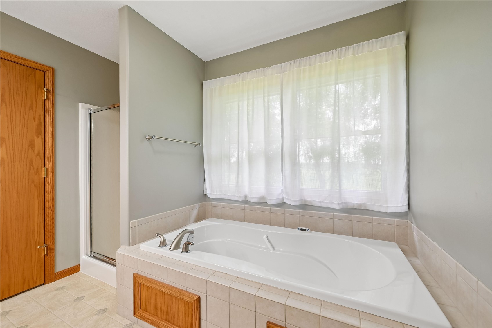 452 Sunset Drive Fairfax IA 52228
