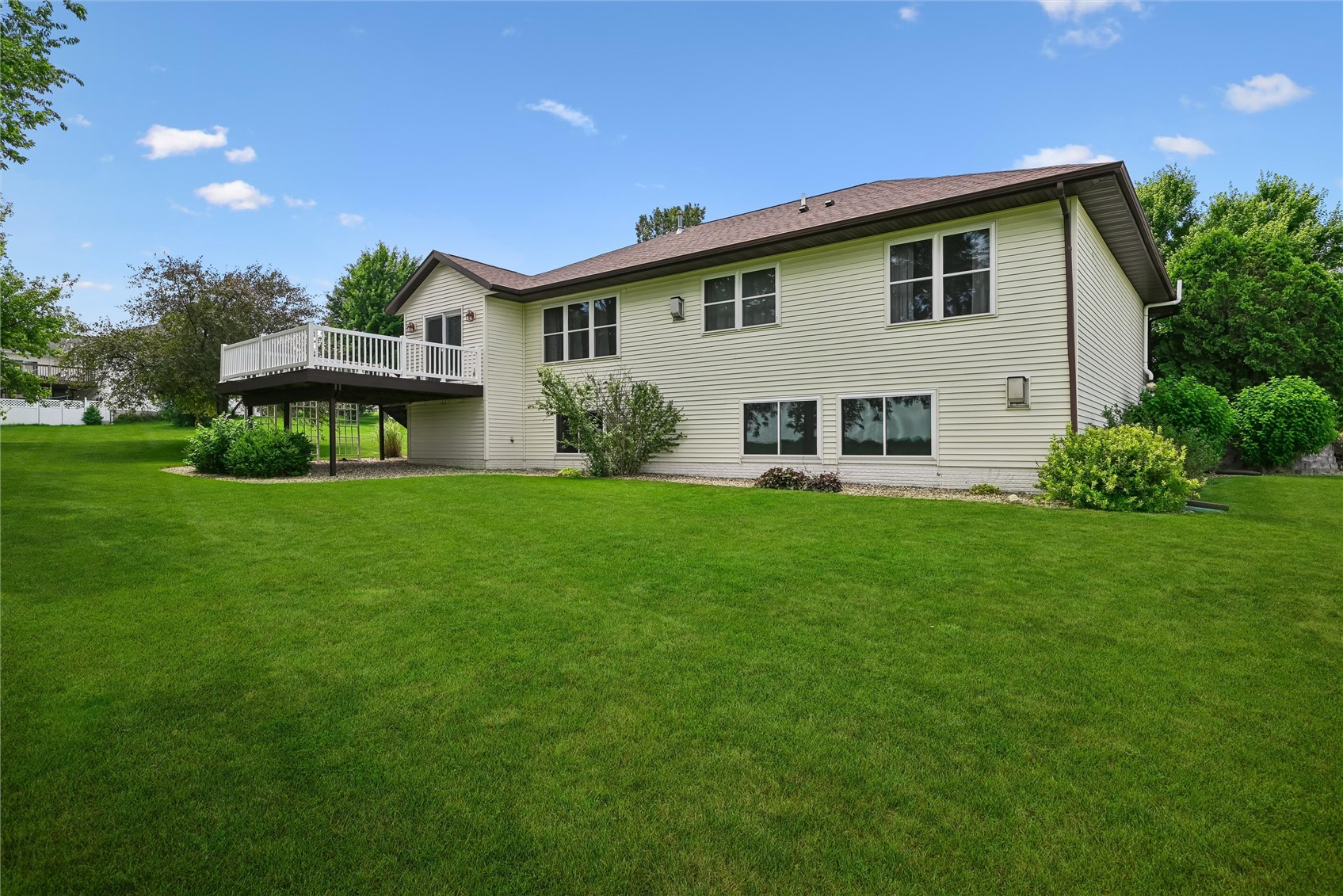 452 Sunset Drive Fairfax IA 52228