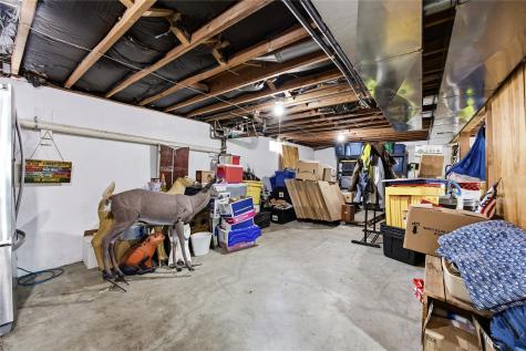 213 2nd Street Watkins IA 52354