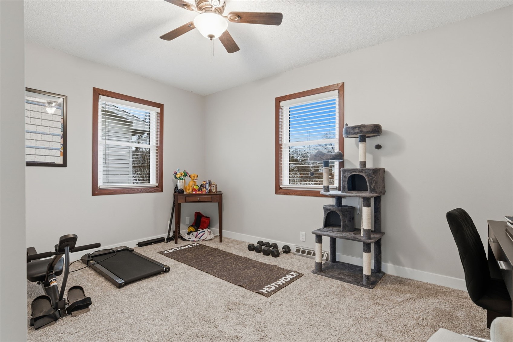 1063 Eisenhower Road Hiawatha IA 52233