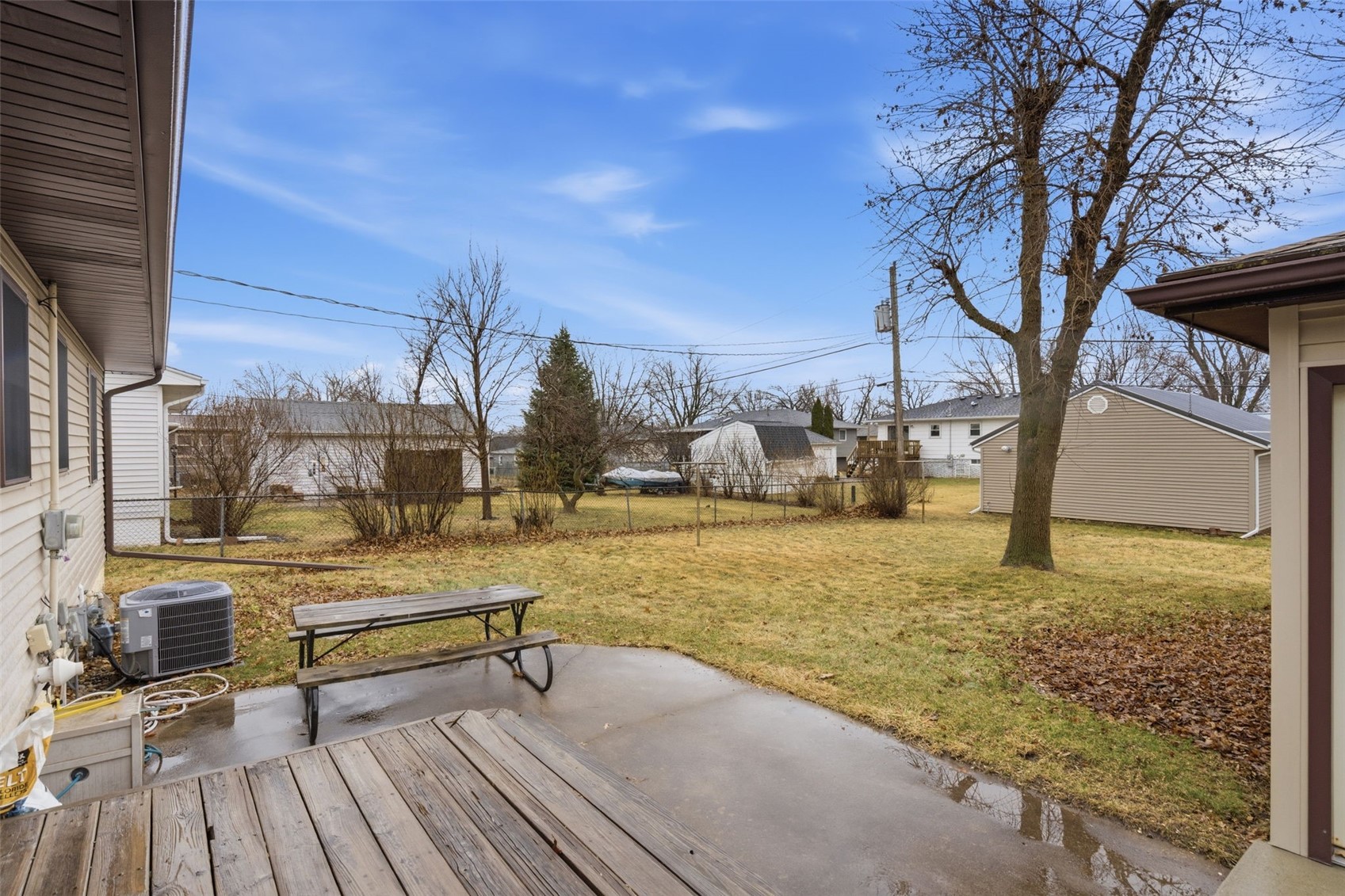 1063 Eisenhower Road Hiawatha IA 52233
