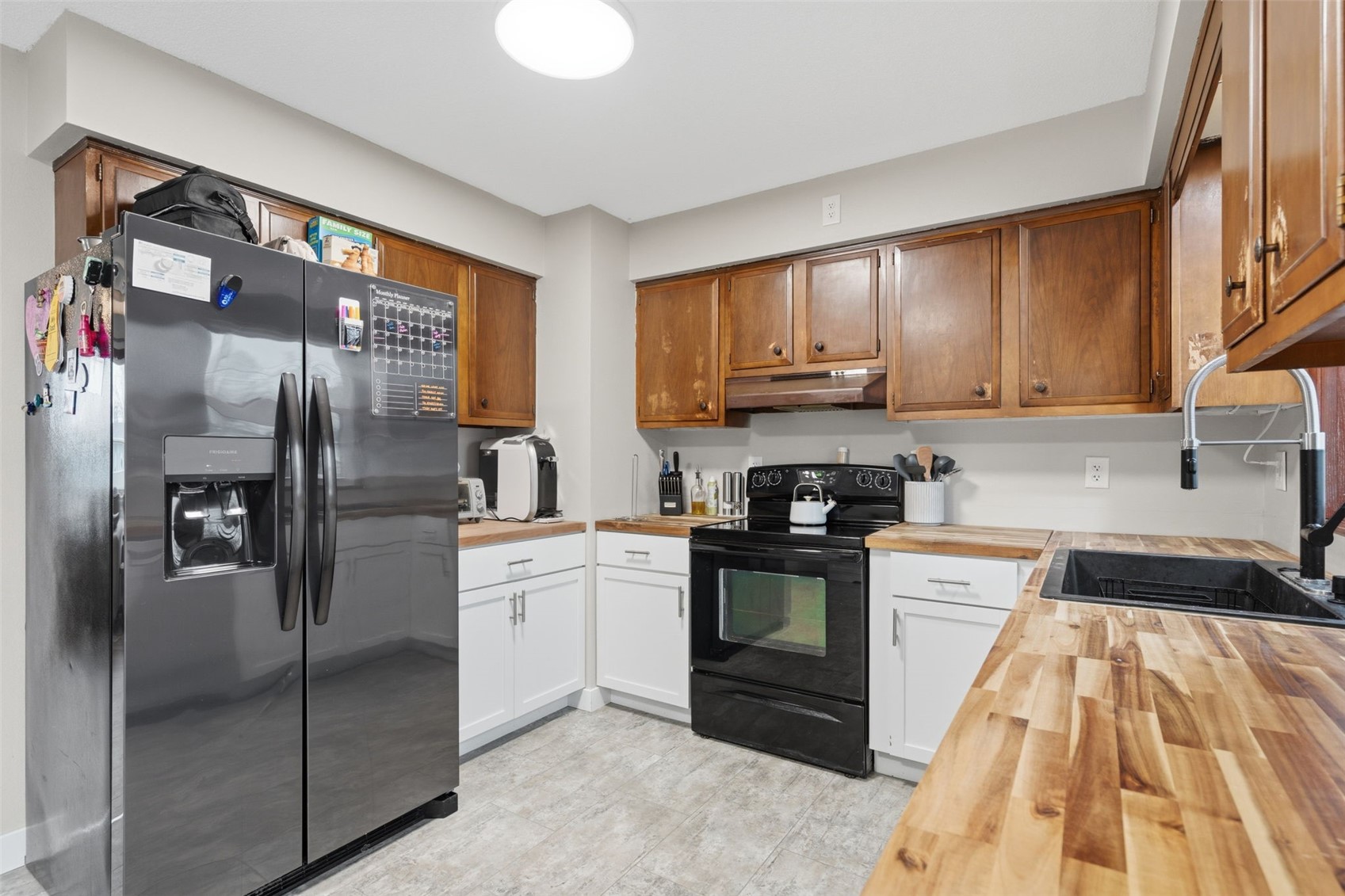 1063 Eisenhower Road Hiawatha IA 52233