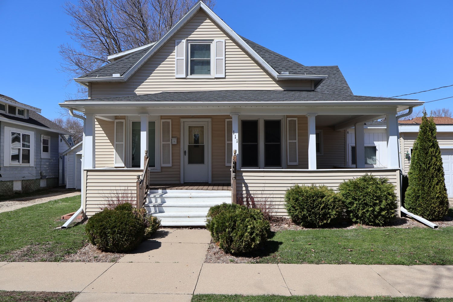 111 1st Street NW Oelwein IA 50662