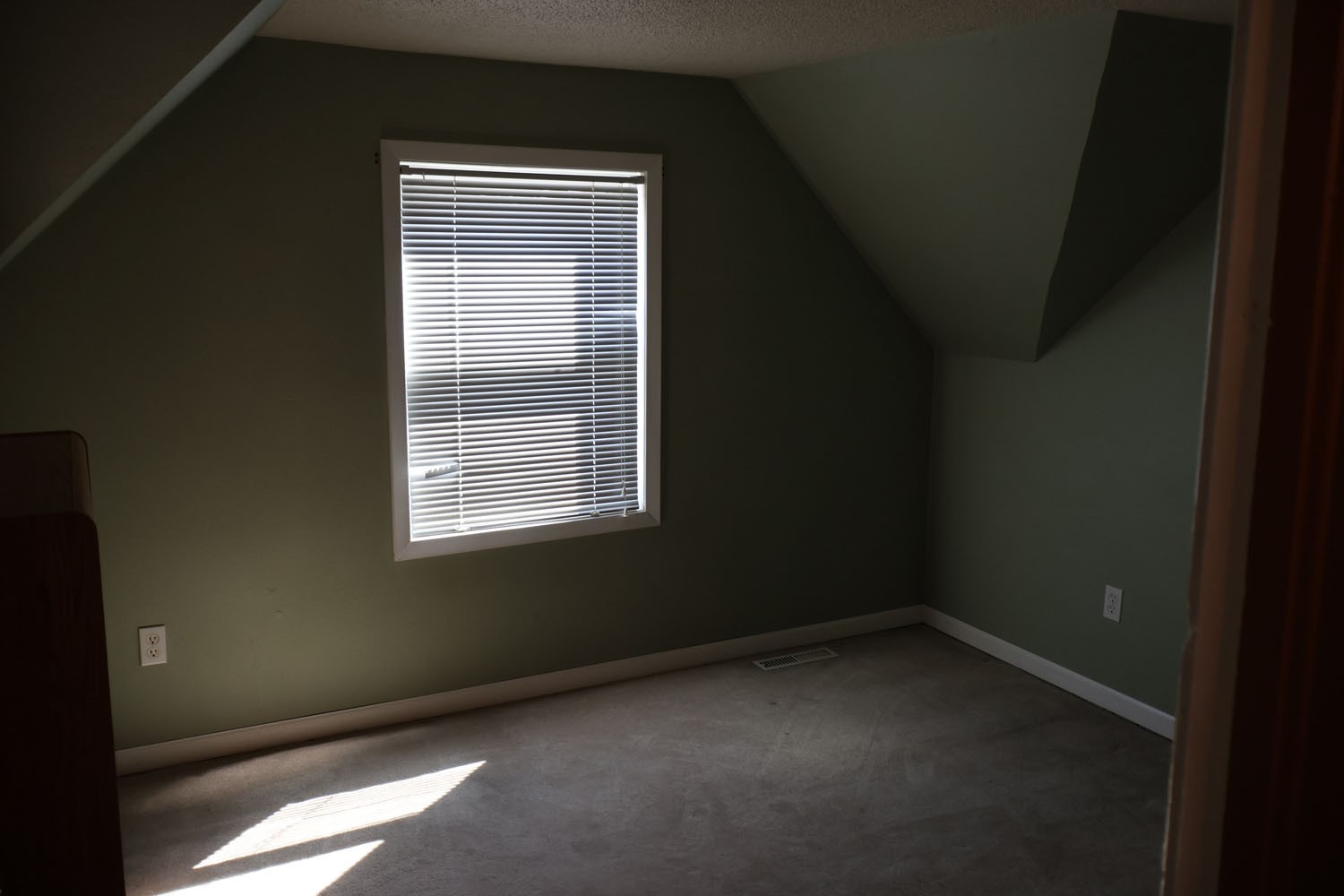 111 1st Street NW Oelwein IA 50662