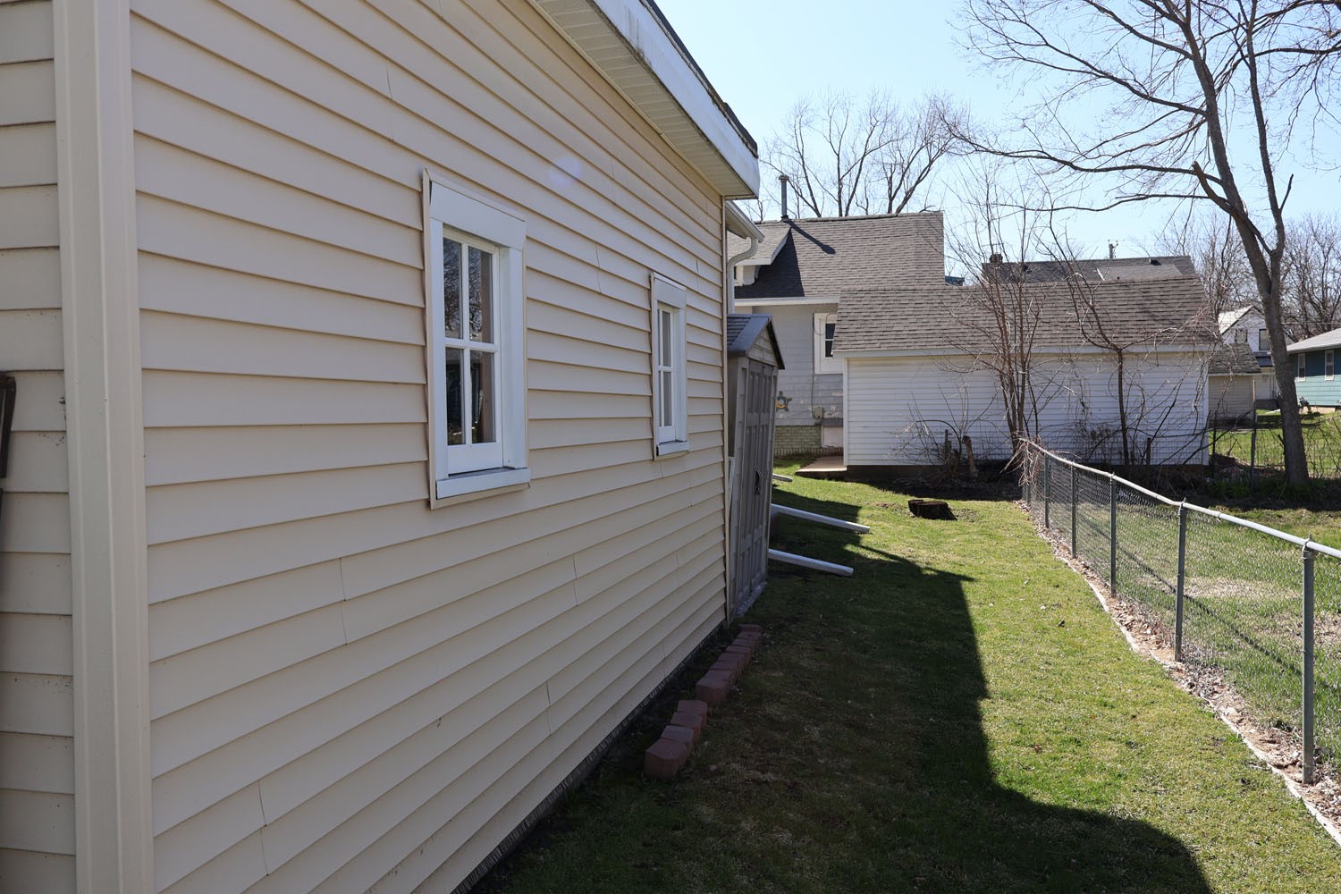 111 1st Street NW Oelwein IA 50662