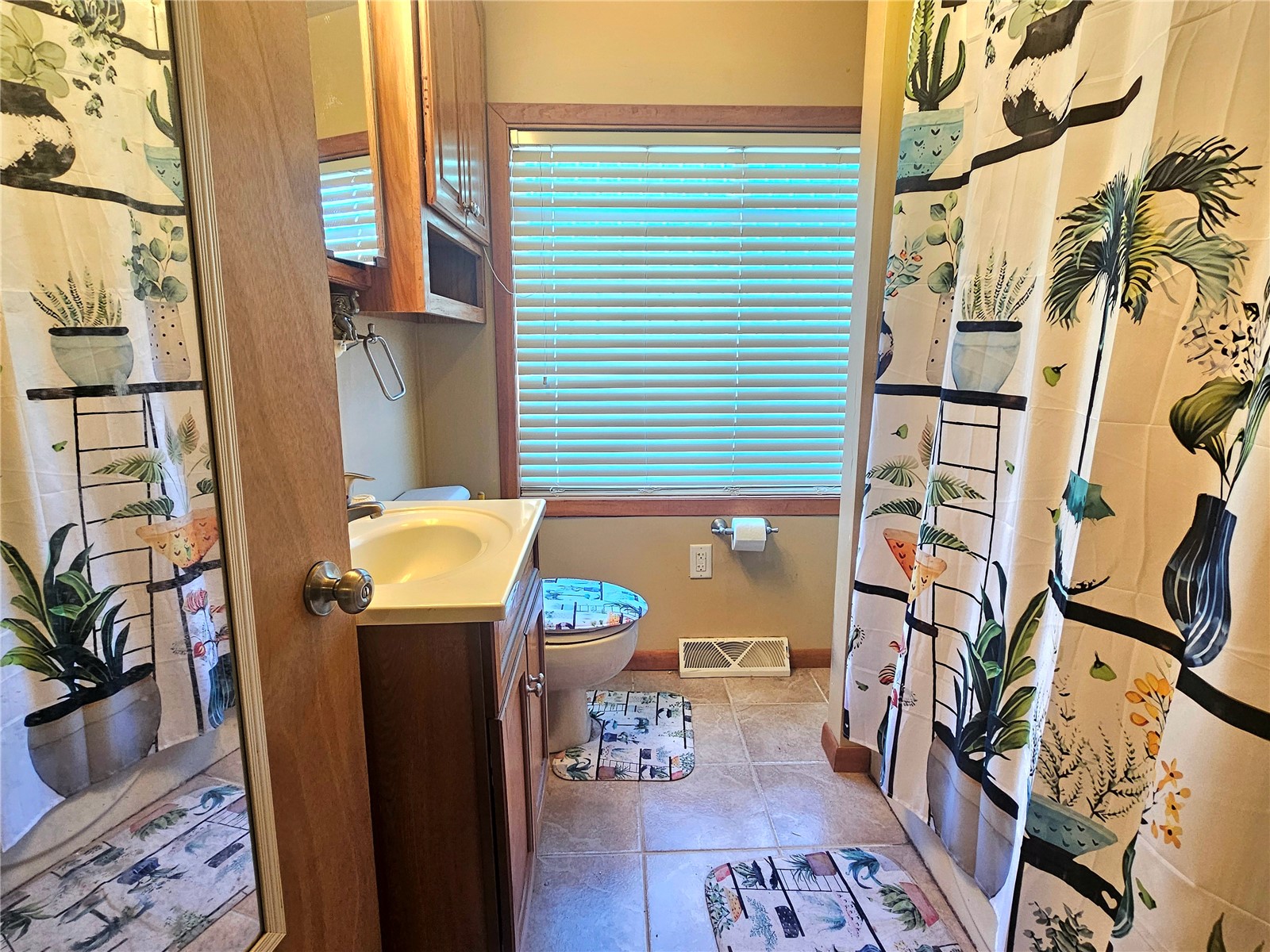 1506 8th Avenue SE Cedar Rapids IA 52403