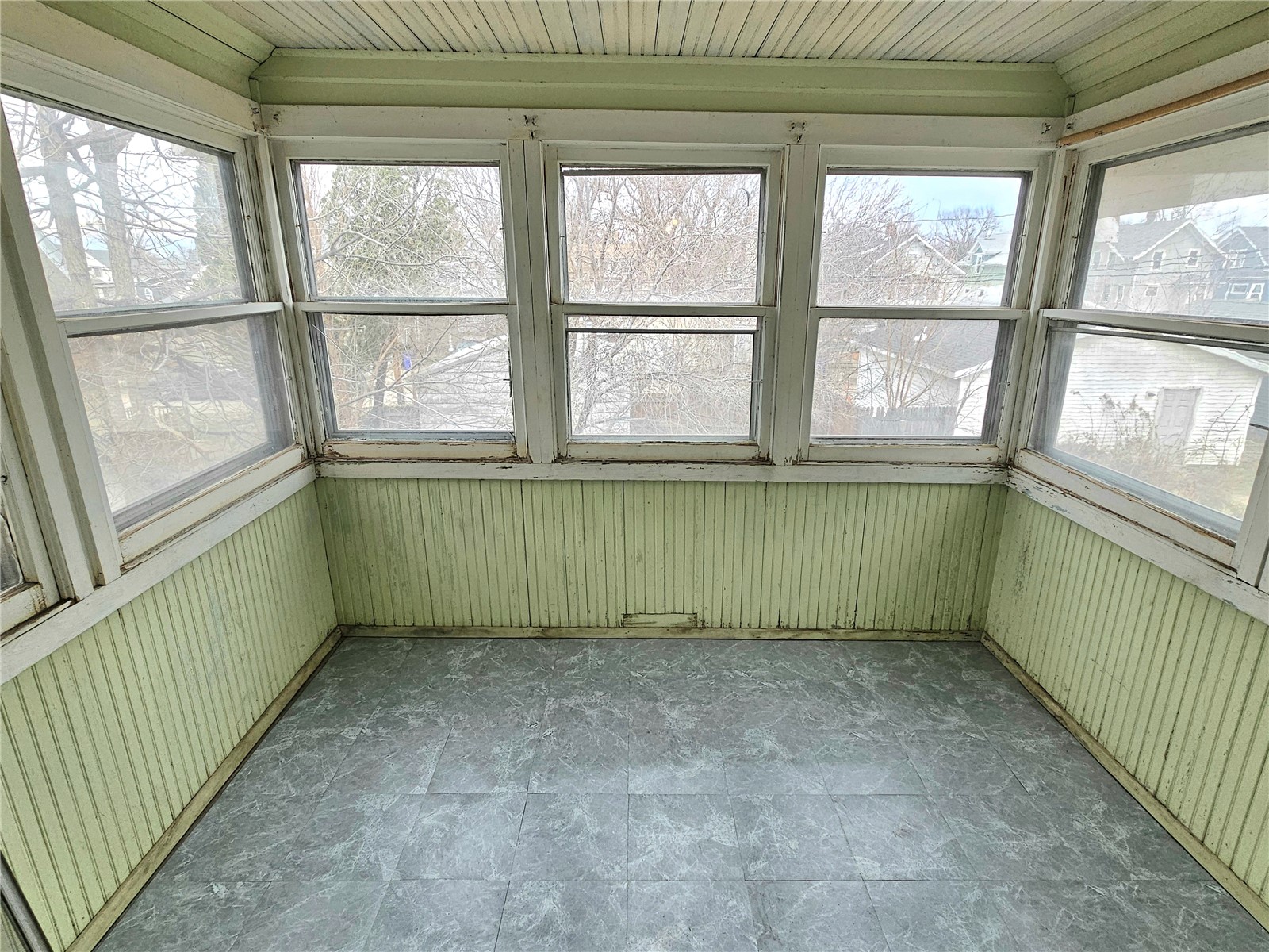 1506 8th Avenue SE Cedar Rapids IA 52403