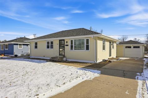 451 23rd Street NW Cedar Rapids IA 52405