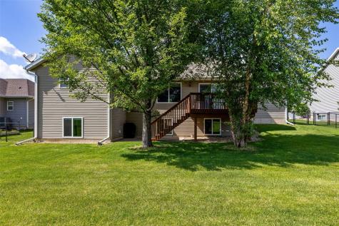 470 Oak Park Circle Marion IA 52302
