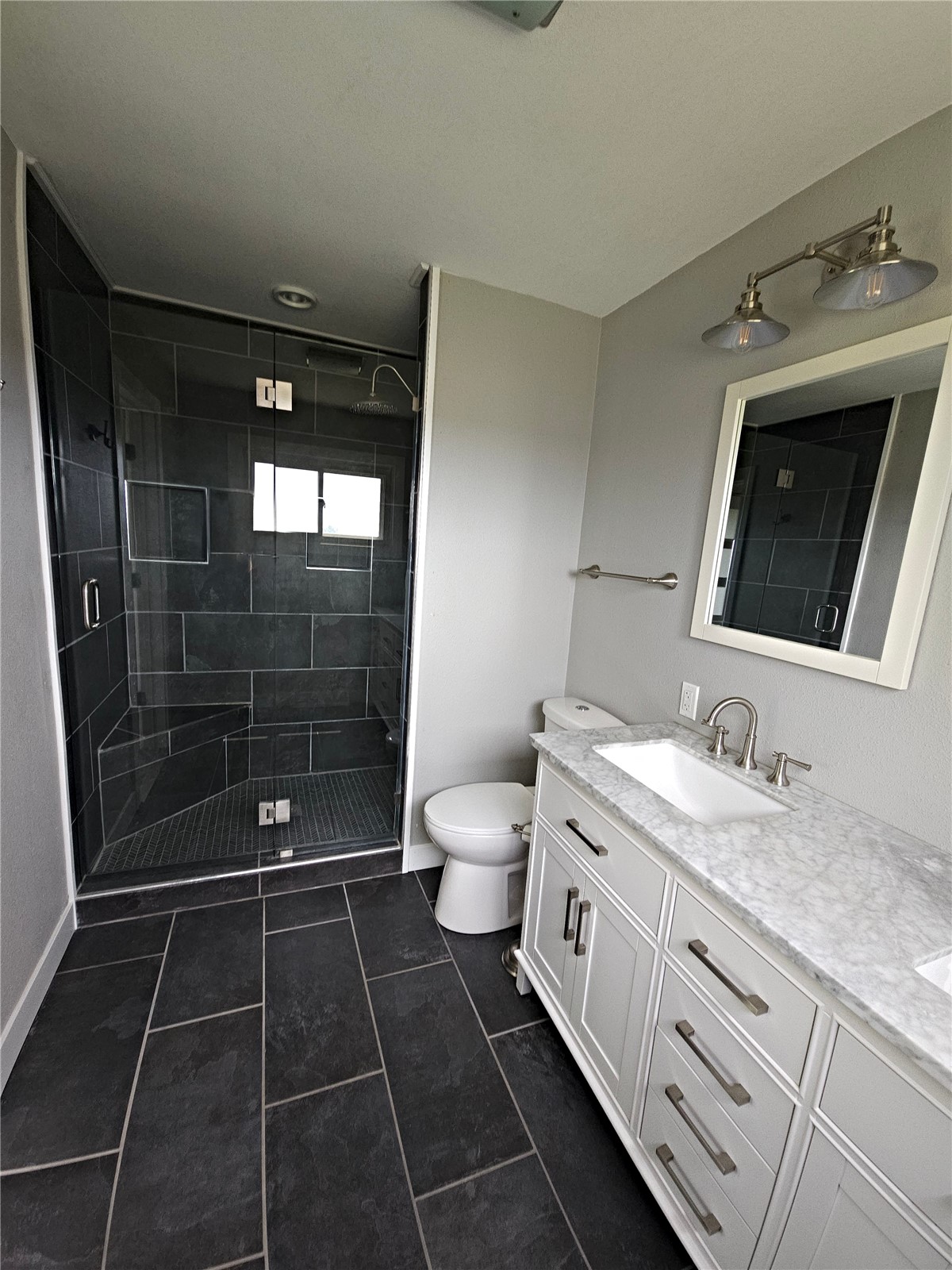 1212 Dubuque Road Marion IA 52302