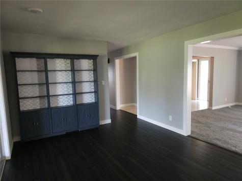 1212 Dubuque Road Marion IA 52302